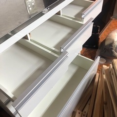 チェストボード 食器棚 収納の画像