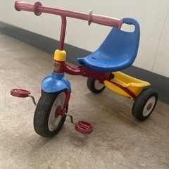 【無料】RADIO FLYER　ラジオフライヤー３輪車※前輪/確認要 