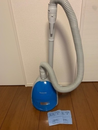 Panasonic 紙パック式電気掃除機　MC-HL90F-DA 紙パック付き
