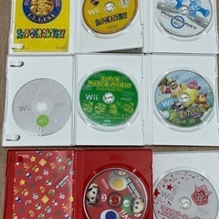 Wii本体とコントローラー4個　ハンドル　ソフトセットの画像