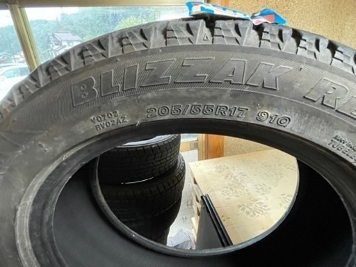 205/55/17 ブリヂストン ブリザック スタッドレス