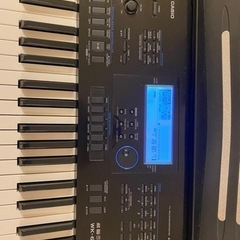 CASIO 電子ピアノ、サステーンペダルとチェアも含めての画像