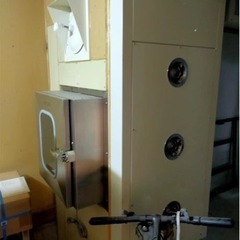 1.簡易エアーシワー　2.高圧蒸気減菌機の画像