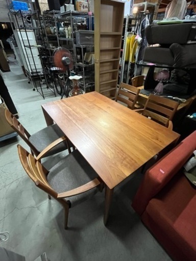 激安高級家具!! カリモク 4人掛け ダイニングテーブルセット