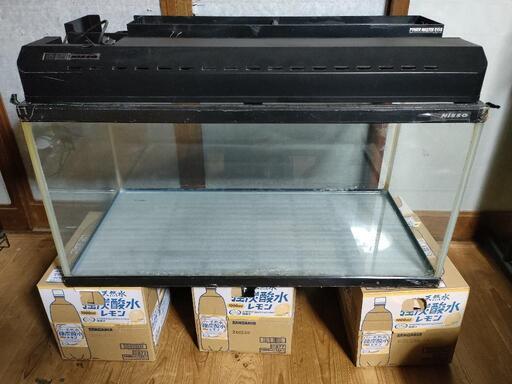 ニッソー 90cm×45cm×45cm ガラス水槽 上部濾過＆照明