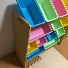 おもちゃ入れの画像