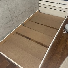 お譲りします！！　シングル用ベッドフレーム