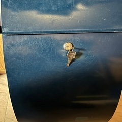 ポスト　郵便受け　メールボックス