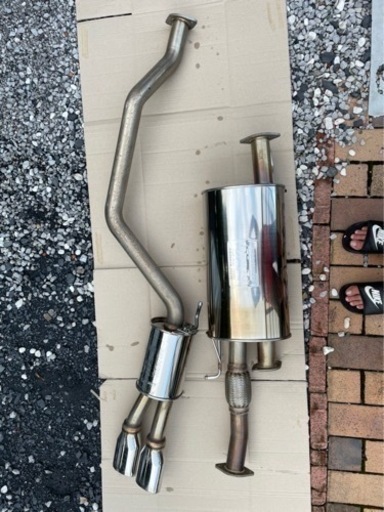 エルグランドe51ハイウェイスターセンターパイプリア　オーソライズS