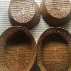 細い竹ひごで編まれたカゴ(4つセット)