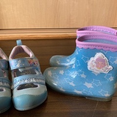 女の子　水着　サンダル　レインブーツの画像