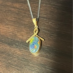 ネックレス オパール 宝石の画像