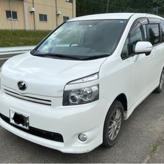 トヨタヴォクシー XL エディション 4WD ⬛ 車検: 令和0...