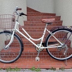 【26インチ自転車】6段変速　LEDオートライト付き　鍵新品❗️スペアキーあり　若林自転車　浜大津店　SALE中❗️の画像