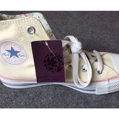 ■アースミュージック&エコロジー✖️コンバース■コラボ花柄スニーカー新品23.5の画像