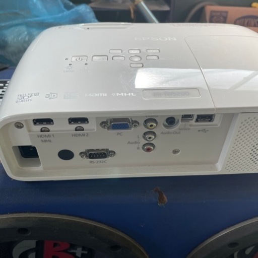 EPSON プロジェクター