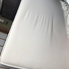 無印購入のセミダブルベッド差し上げます！