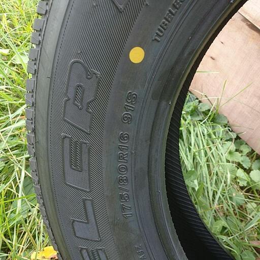 175/80R16ジムニー純正装着タイヤ4本