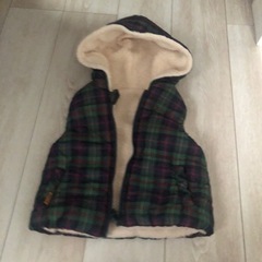 80㎝　キムラタン　リバーシブルボアベストの画像