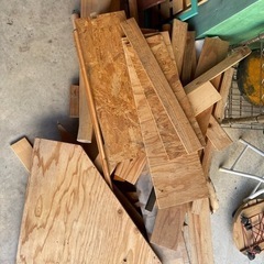 建築端材　焚き火用薪になります