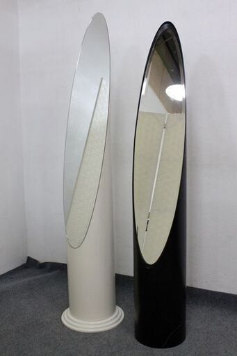 リップスティックミラー ２点セット スペースエイジ ホワイト ブラック 姿見 鏡 おしゃれ 中古家具 店頭引取歓迎 R6449)