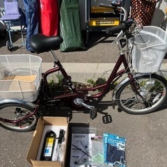 美原店　新品　ノーパンク電動アシスト三輪自転車　電動自転車　三輪自転車