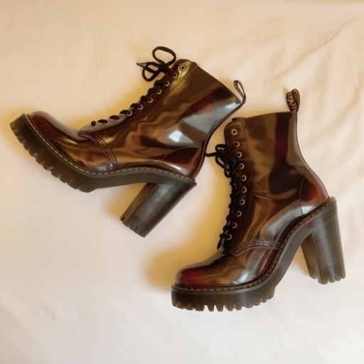 ドクターマーチン　ケンドラ　チェリーレッド