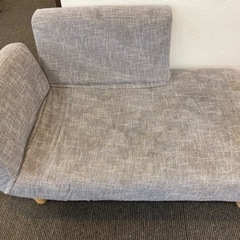 【中古品】カインズ　オットマン付き　ソファ　2人掛け　※シミあり