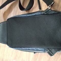 goliathのショルダーバック売りますの画像