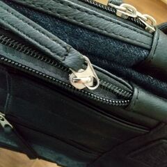 goliathのショルダーバック売りますの画像