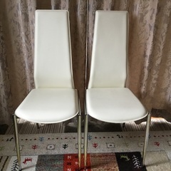 ダイニングチェアー　きれいです。