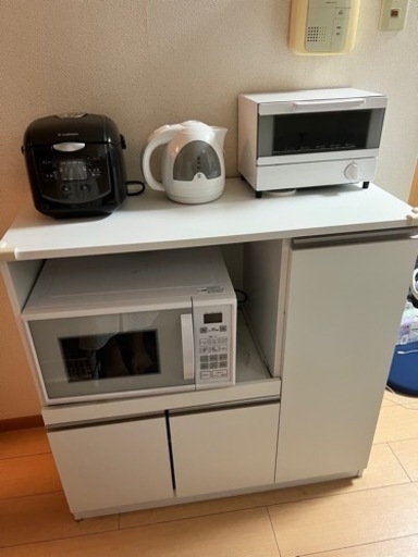 ニトリ　食器棚　キッチンワゴン