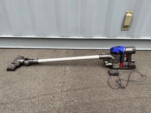dyson コードレスクリーナー DC35