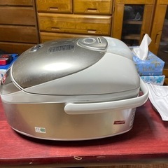 東芝　炊飯器　RC-10VSの画像