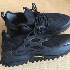 未使用品　スケッチャーズ✖︎グッドイヤー　コラボ