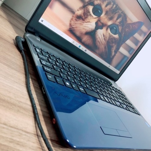 とてもオシャレなSSD搭載VAIO♪