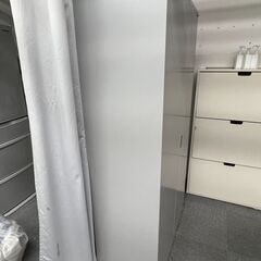 【無料】　ワードローブ　スチールロッカー　鍵付きの画像