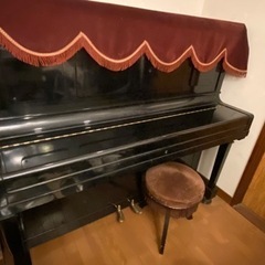 ピアノ　カワイ　K50