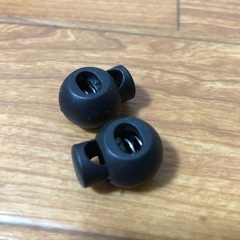 コードストッパー黒2つセット　新品未使用の画像