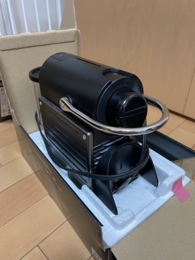Nespresso コーヒーメーカー