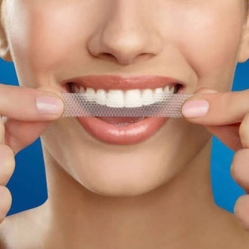 【値下げ】Crest 3D WHITE No SLIP Whitestrips ホワイトニング 28日分×2箱