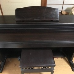 電子ピアノ