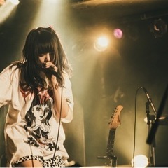 一緒に楽しんでくれるギター募集