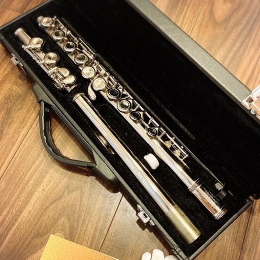 初心者向け フルート ケースとメンテナンスセット付き