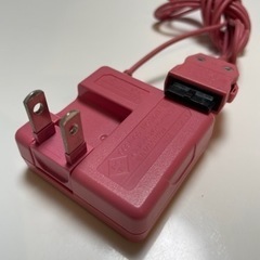 au 純正ACアダプター　MOMOの画像