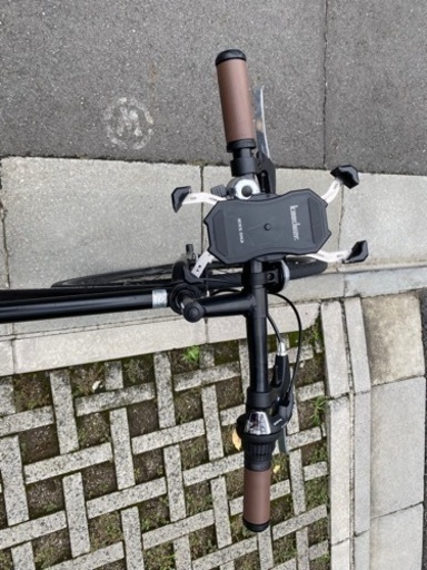 6段変速クロスバイク(スマホホルダー、鍵付き)⚠️9月23日まで