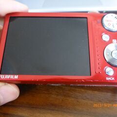 🔚【保管中】「FinePix F80EXR」カラー：赤