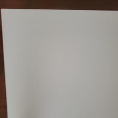 引き取ってくださる方、200円お支払いします　IKEA　ベンチの画像