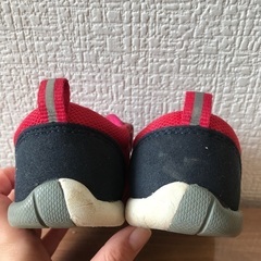 （取引中）靴　13.5センチ　男女兼用　赤の画像