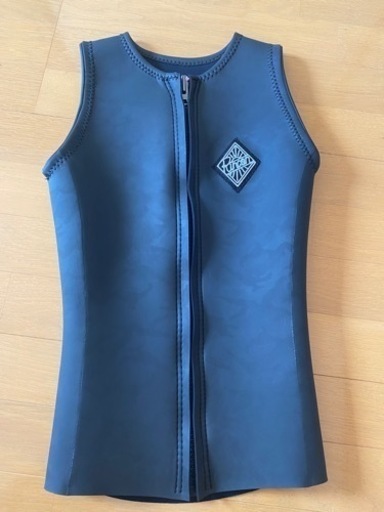 ウェット　ベスト　サイズM/L